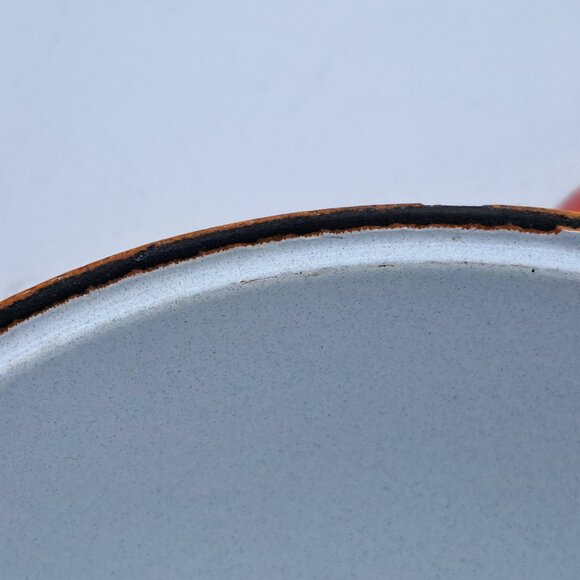 Orange Le Gourmet Iron Pot with Lid - Picture 9 of 11